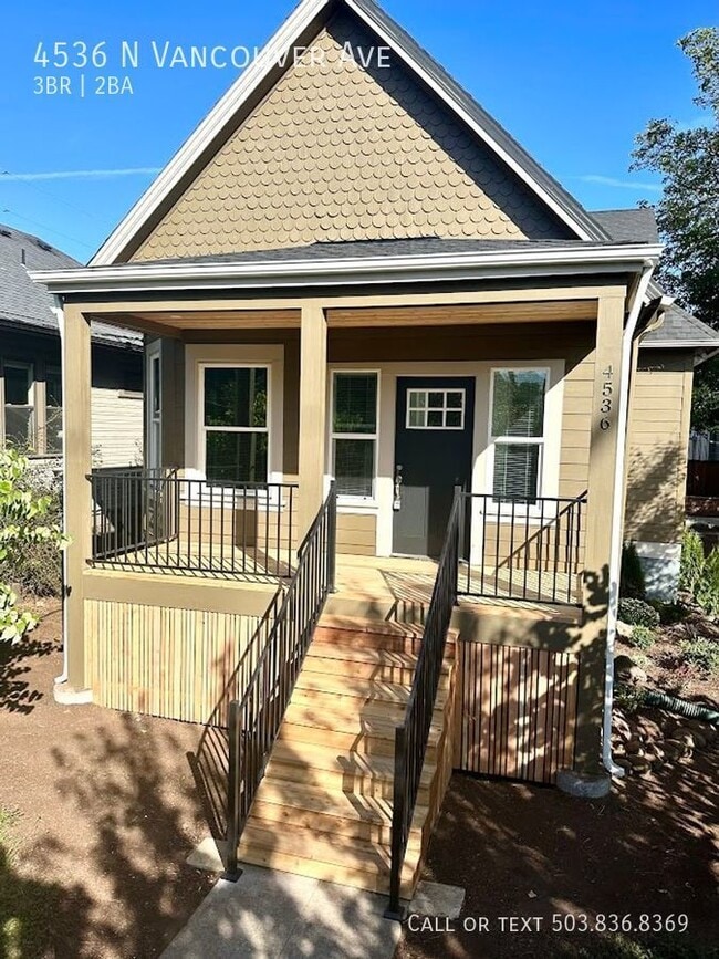 Building Photo - 4536 N Vancouver Ave