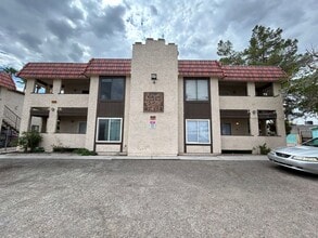 Building Photo - 6249 Bellota Dr
