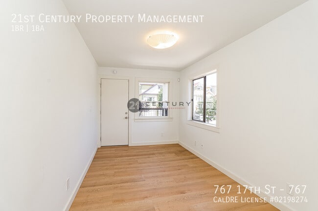 Building Photo - 767 17th St
