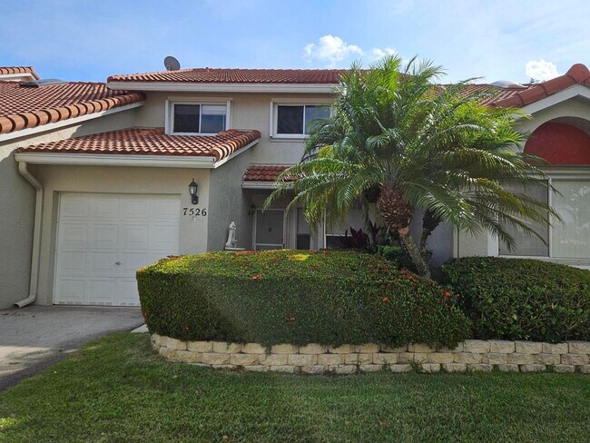 Foto del edificio - 7526 Pinewalk Dr S