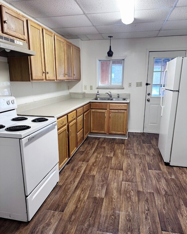 Foto del edificio - 118 S 2nd St