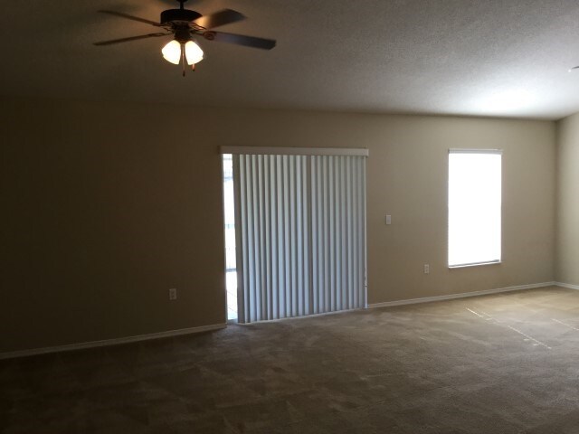 Foto del edificio - 5056 Ashwood Drive