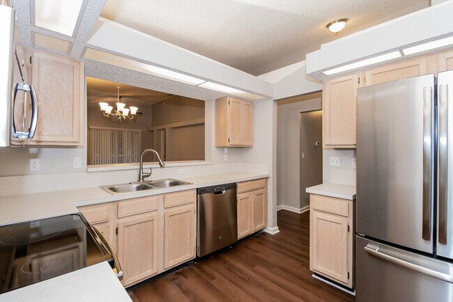 Foto del edificio - 7410 Carriage Side Ct
