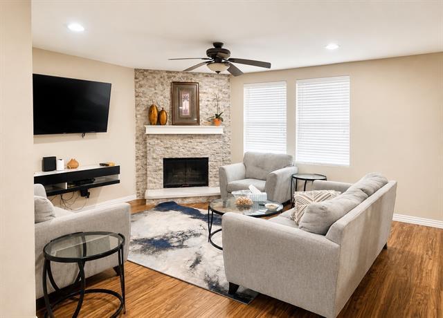 Foto del edificio - 1622 Pheasant Creek Dr