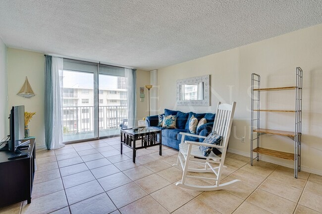 Foto del edificio - 2727 N Atlantic Ave