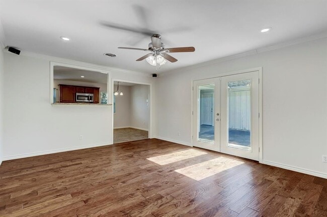 Building Photo - 10403 Raritan Dr
