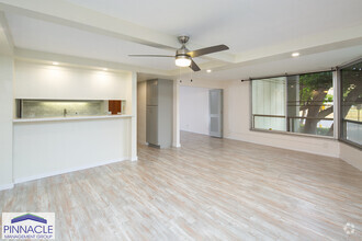 Building Photo - 2600 Pualani Way