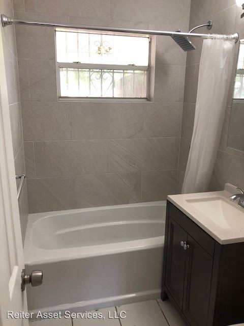 Foto del edificio - 2 br, 1 bath Apartment - 7820 NW 3rd Avenue