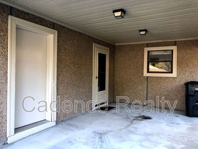 Foto del edificio - 306 Halyard Ct