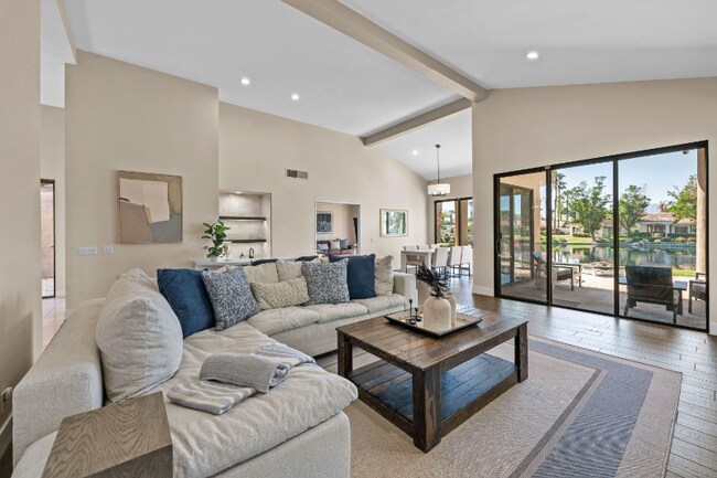 Foto del edificio - 80504 Pebble Beach