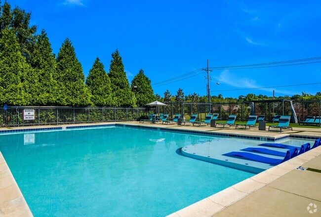 Building Photo - The Luxe of Southaven