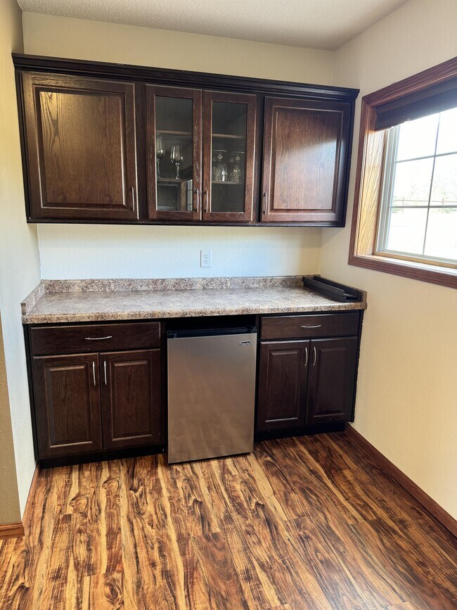 Building Photo - 5038 Jackpine Rd NW