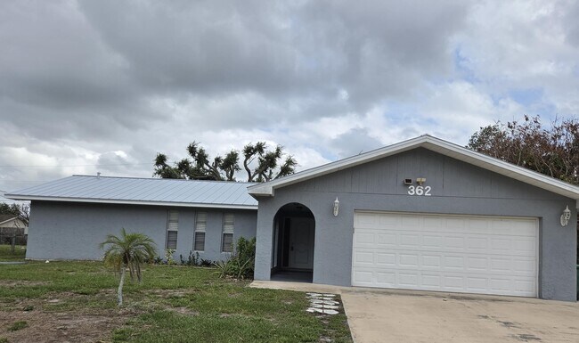 Foto del edificio - 362 SW Thornhill Dr
