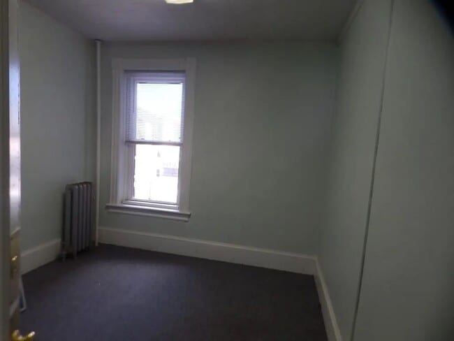 Foto del edificio - 32 - 364-368 Maple Street