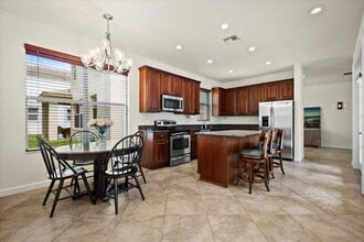 Building Photo - 8203 Calterra Dr