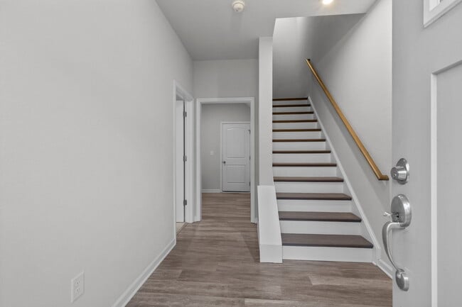 Building Photo - 1804 Moravian Walk