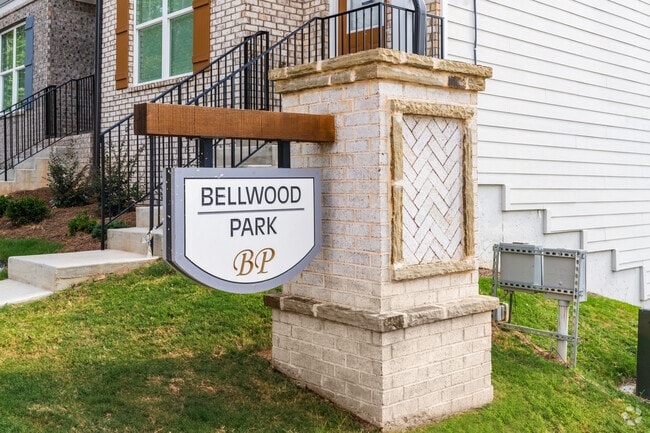 Bellwood Park Community Sign - The Collection Bellwood Park