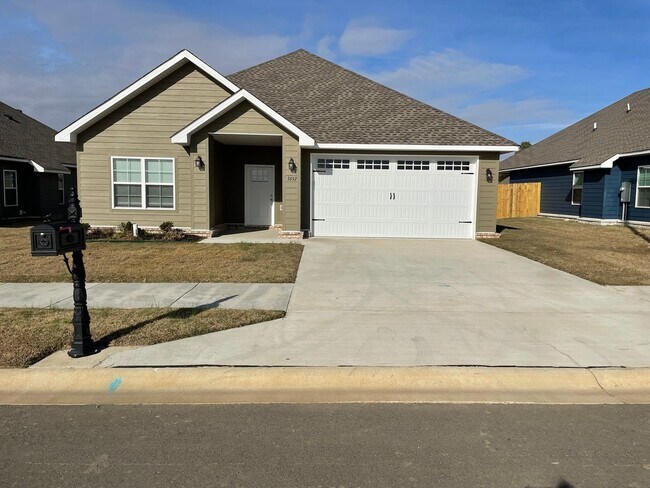 Foto del edificio - 3 Bedroom, 2 Bath Home in Valley View