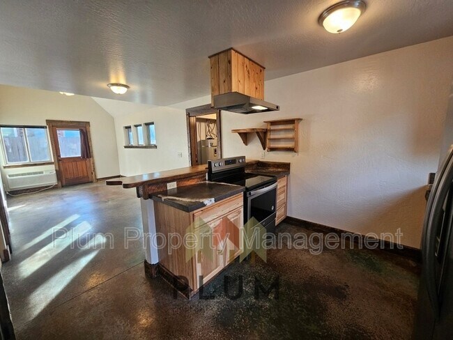 Foto del edificio - 131 Speedway Ave