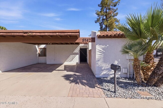 Property front - 5142 E Edgemont Ave