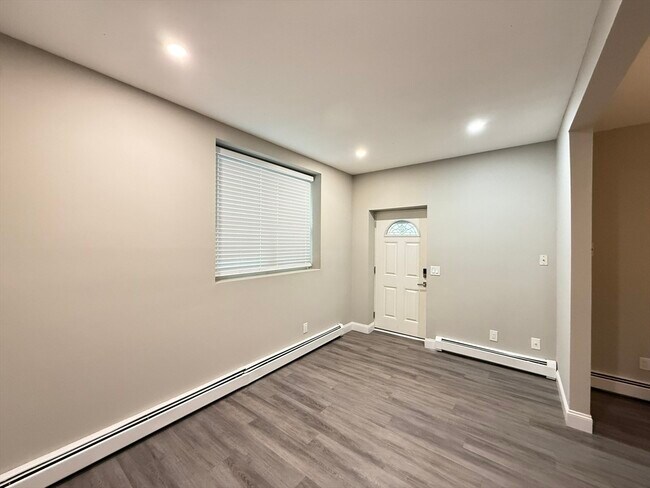 Foto del edificio - 52 Vernon St