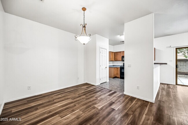 Building Photo - 7026 Cesar St