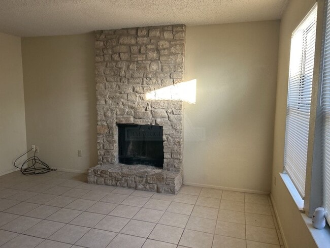 Building Photo - 4111 Water St