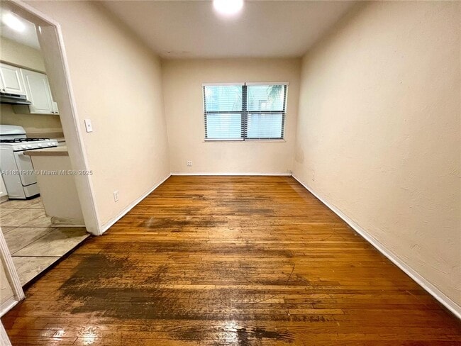 Foto del edificio - 1040 Jefferson Ave