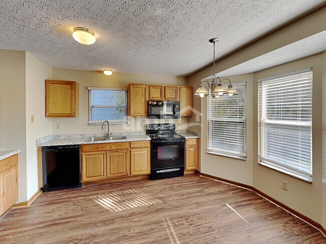 Foto del edificio - 7181 Candlestone Dr