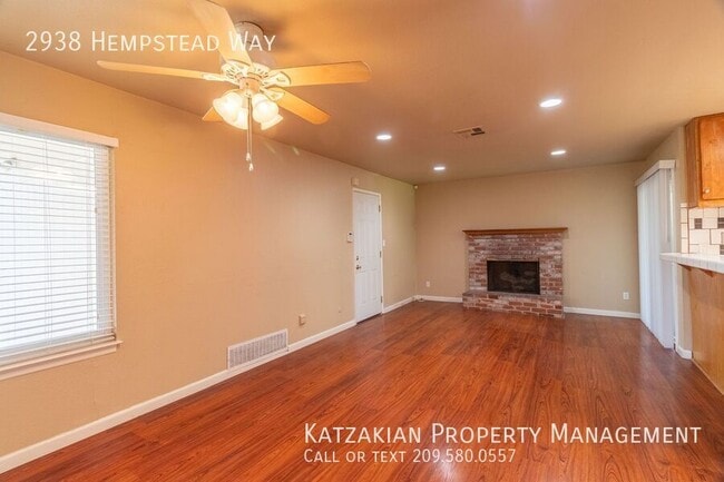 Building Photo - 2938 Hempstead Way