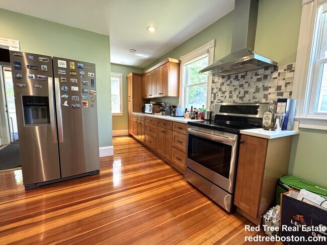 Photo - 23-25 Fuller St. Unit 1 Apartment