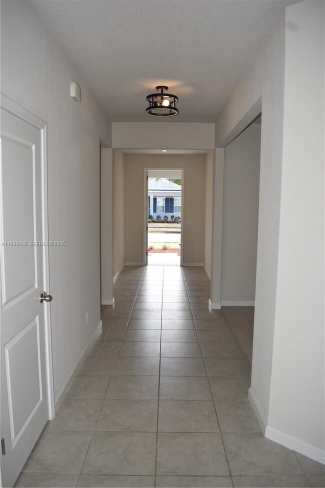 Foto del edificio - 3634 Lazy River Ter