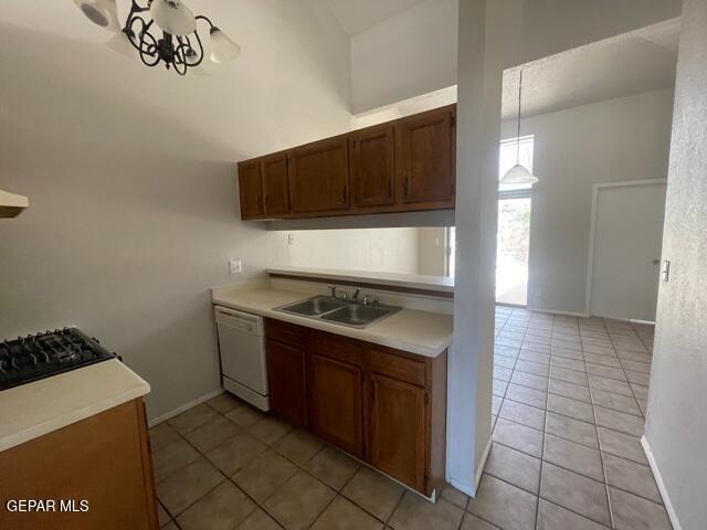 Building Photo - 10963 Delafield Dr