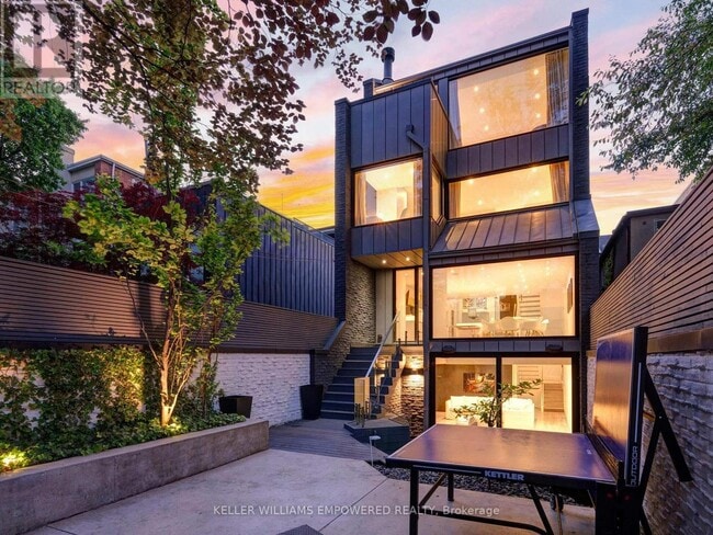 Building Photo - 41 Berryman St
