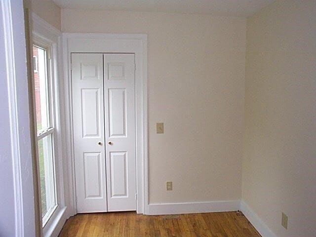 Foto del edificio - 609 Stony Point Rd