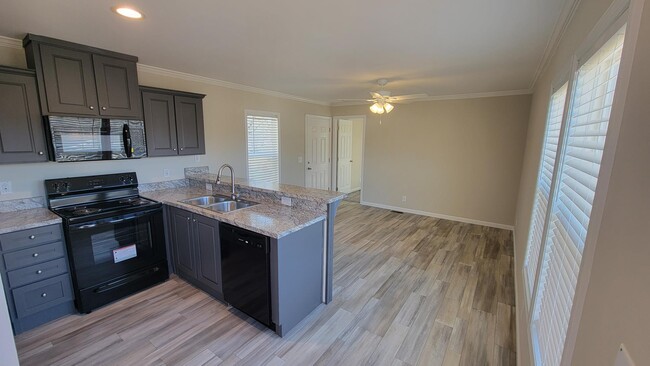 Foto del edificio - 154 Sugar Maple Dr