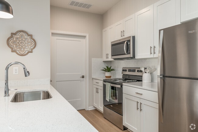 1BR, 1BA - 797SF - Kitchen - Meadows at Sunbury