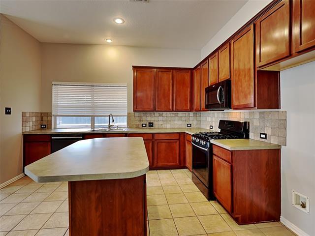 Building Photo - 6506 Bunker Hill Ct