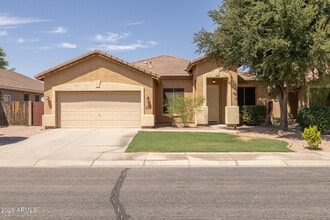Building Photo - 3096 E Kingbird Pl