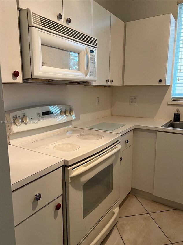 Foto del edificio - 14412 NW 83rd Pl