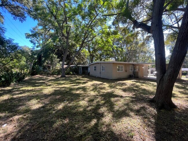 Building Photo - 1344 Terrace Rd