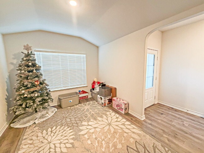 Building Photo - 13138 Whispering Bend, San Antonio, TX 78252