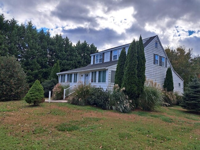 Street side view - 14 Turtle Dove Dr