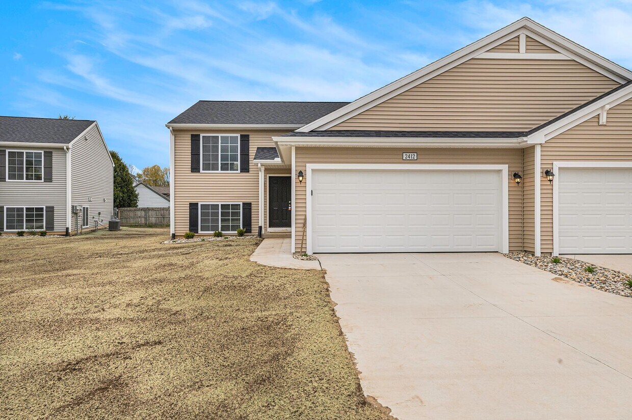 211 Greenly St, Holland, MI 49424 House Rental in Holland, MI