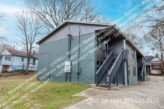 Foto del edificio - 2608 20th Ave N