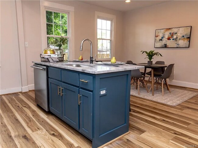 Foto del edificio - 3503 Moody Ave