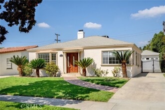 Building Photo - 905 Graynold Ave