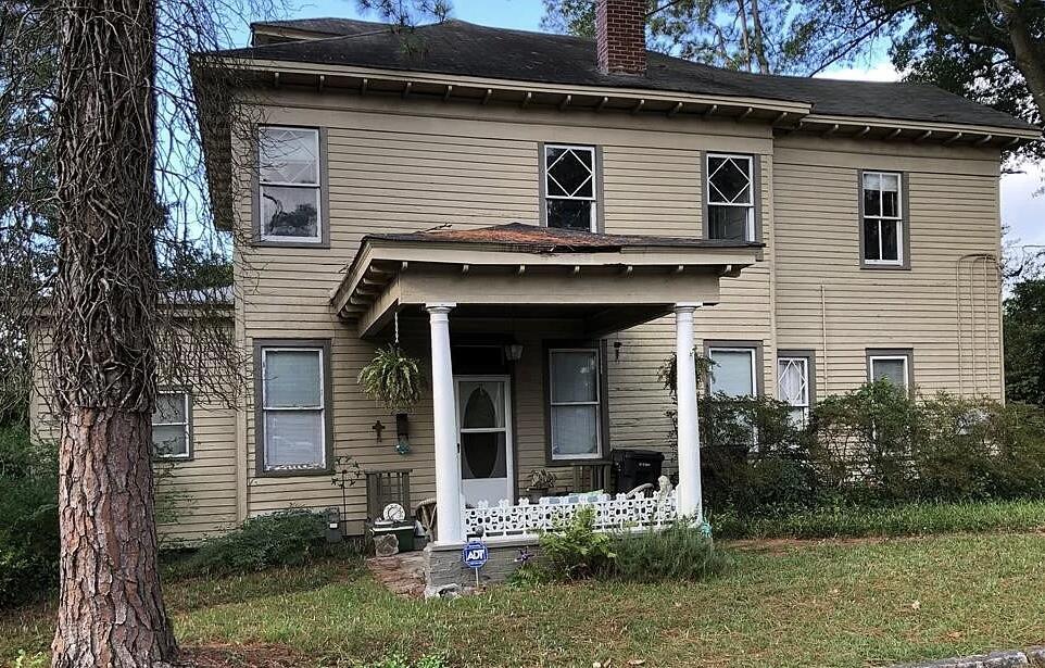 Foto principal - 2224 Queens Wy