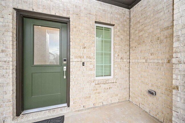 Building Photo - 8030 Kay Hbr Dr