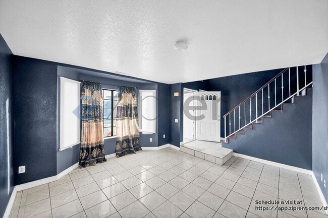 Building Photo - 1300 Mt Diablo St